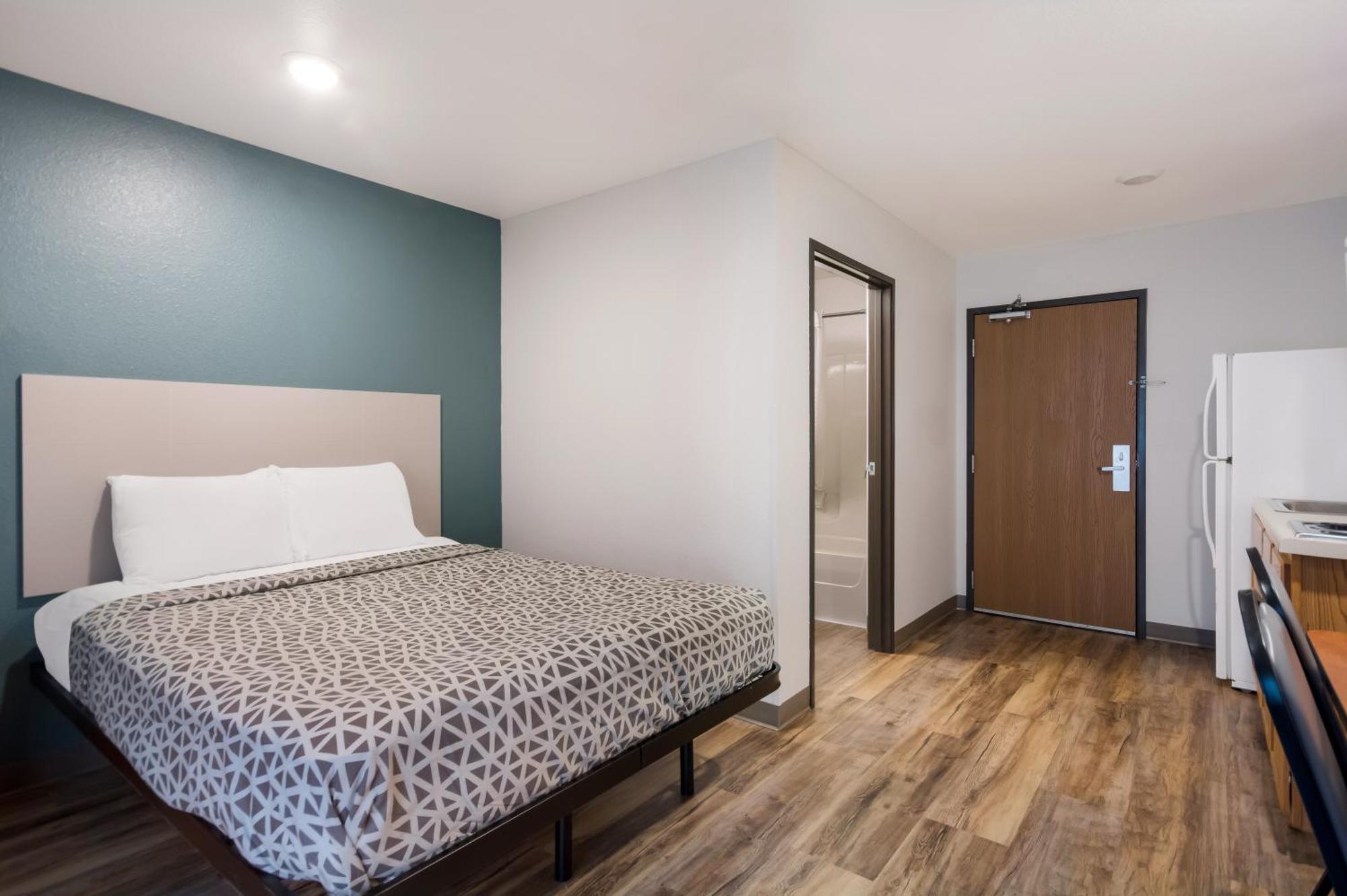 Woodspring Suites Lexington Southeast Екстер'єр фото