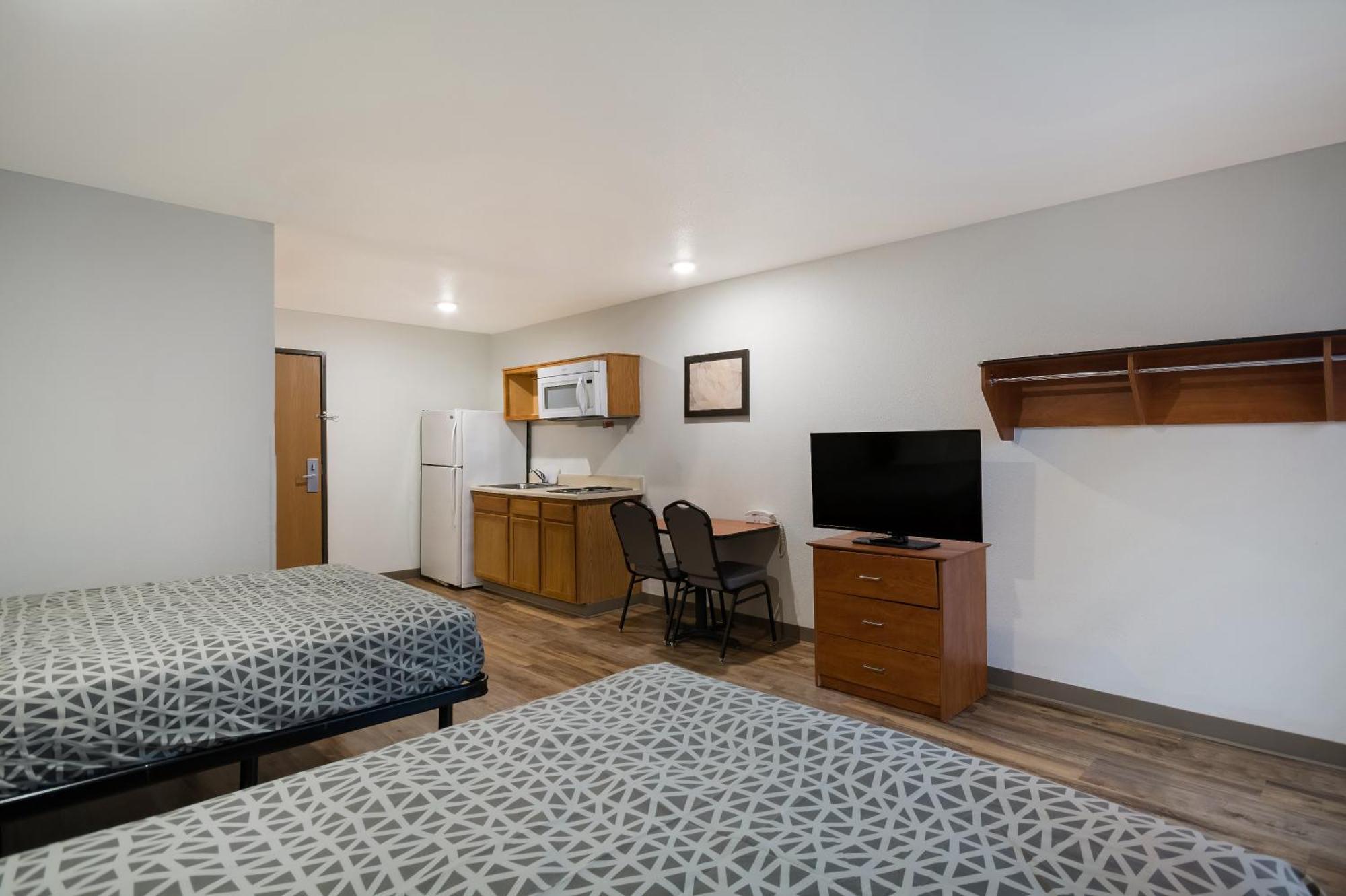 Woodspring Suites Lexington Southeast Екстер'єр фото
