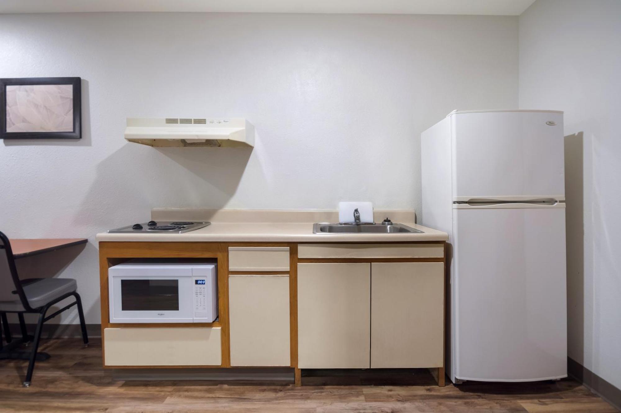 Woodspring Suites Lexington Southeast Екстер'єр фото