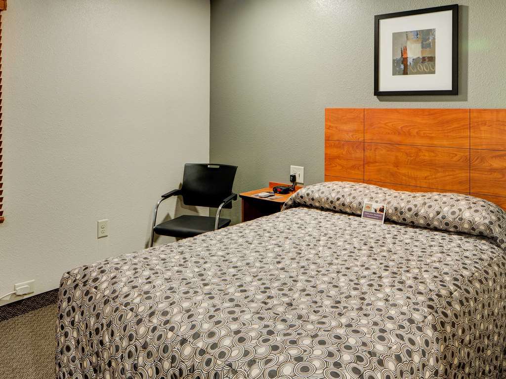 Woodspring Suites Lexington Southeast Номер фото