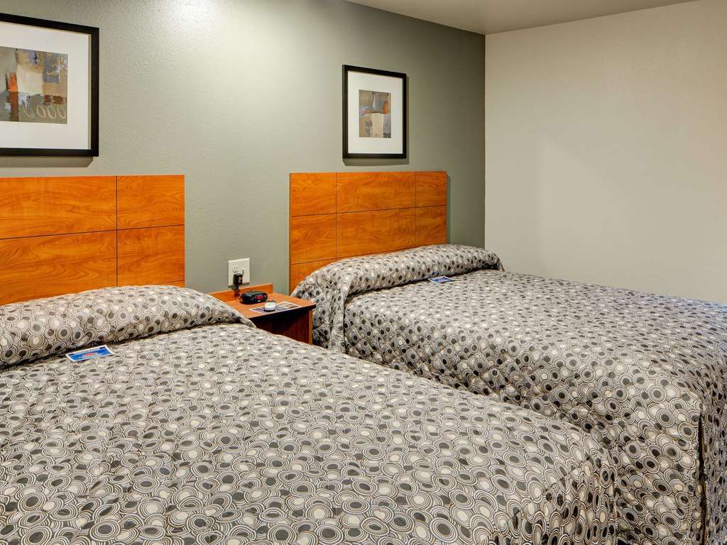 Woodspring Suites Lexington Southeast Номер фото