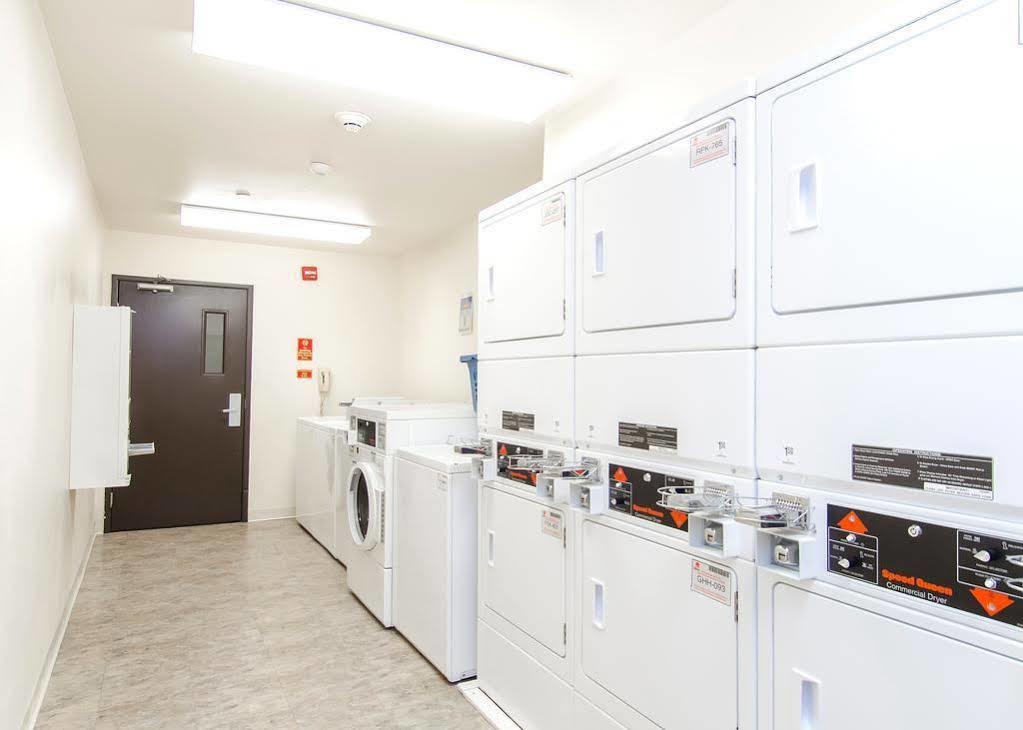 Woodspring Suites Lexington Southeast Екстер'єр фото