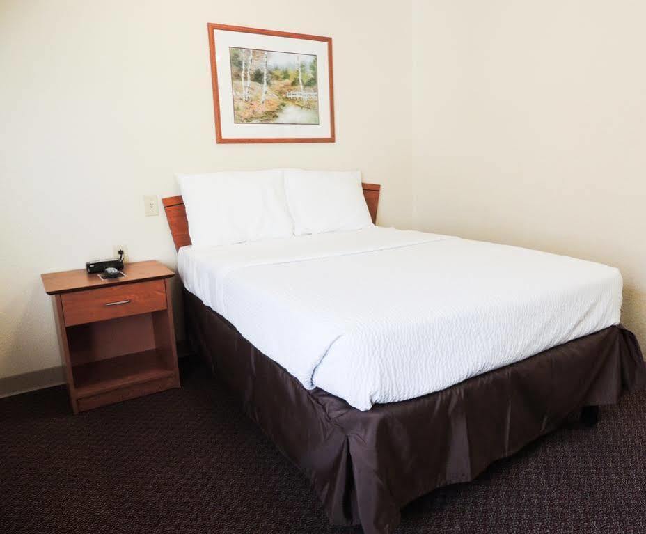 Woodspring Suites Lexington Southeast Екстер'єр фото